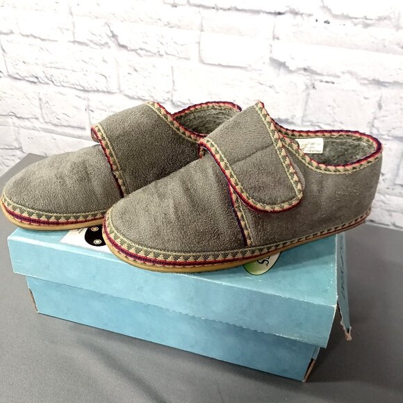 Deerstags Slipperooz Velcro Strap Size 9 - Picture 2 of 9